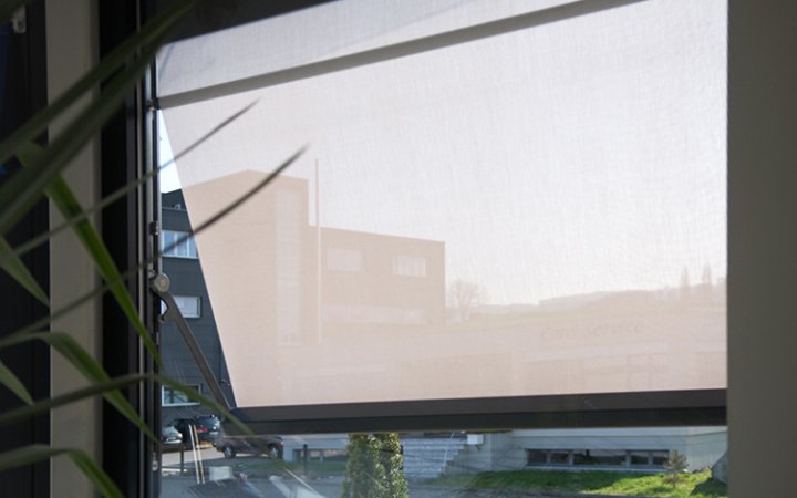 Textile Beschattungen/Markisen - Fallarm/Ausstellmarkisen Visombra