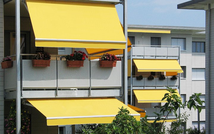 Textile Beschattungen/Markisen - Gelenkarm/Teleskopmarkisen Sigma